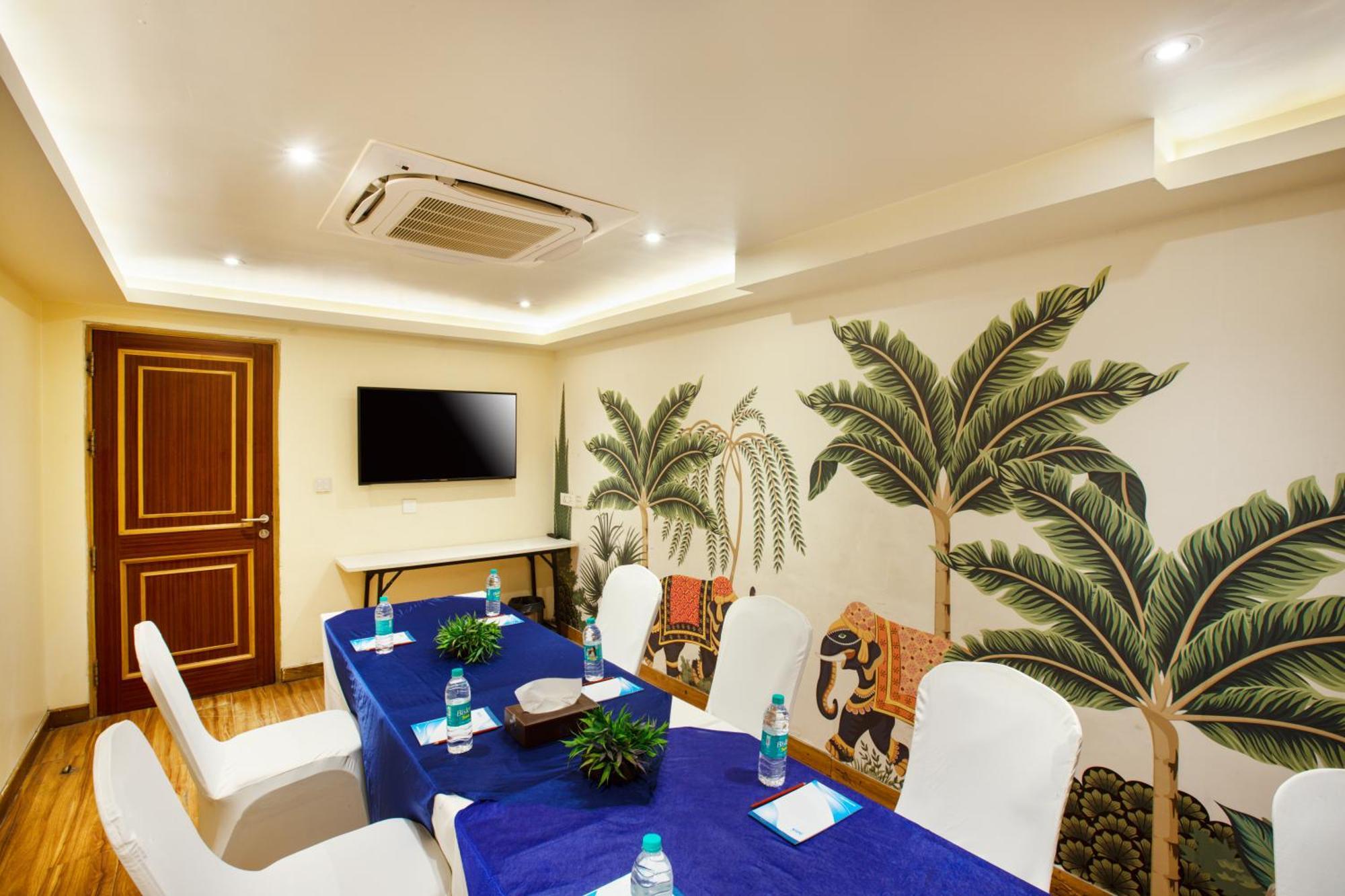 The Orion Plaza - Nehru Place New Delhi Exterior photo