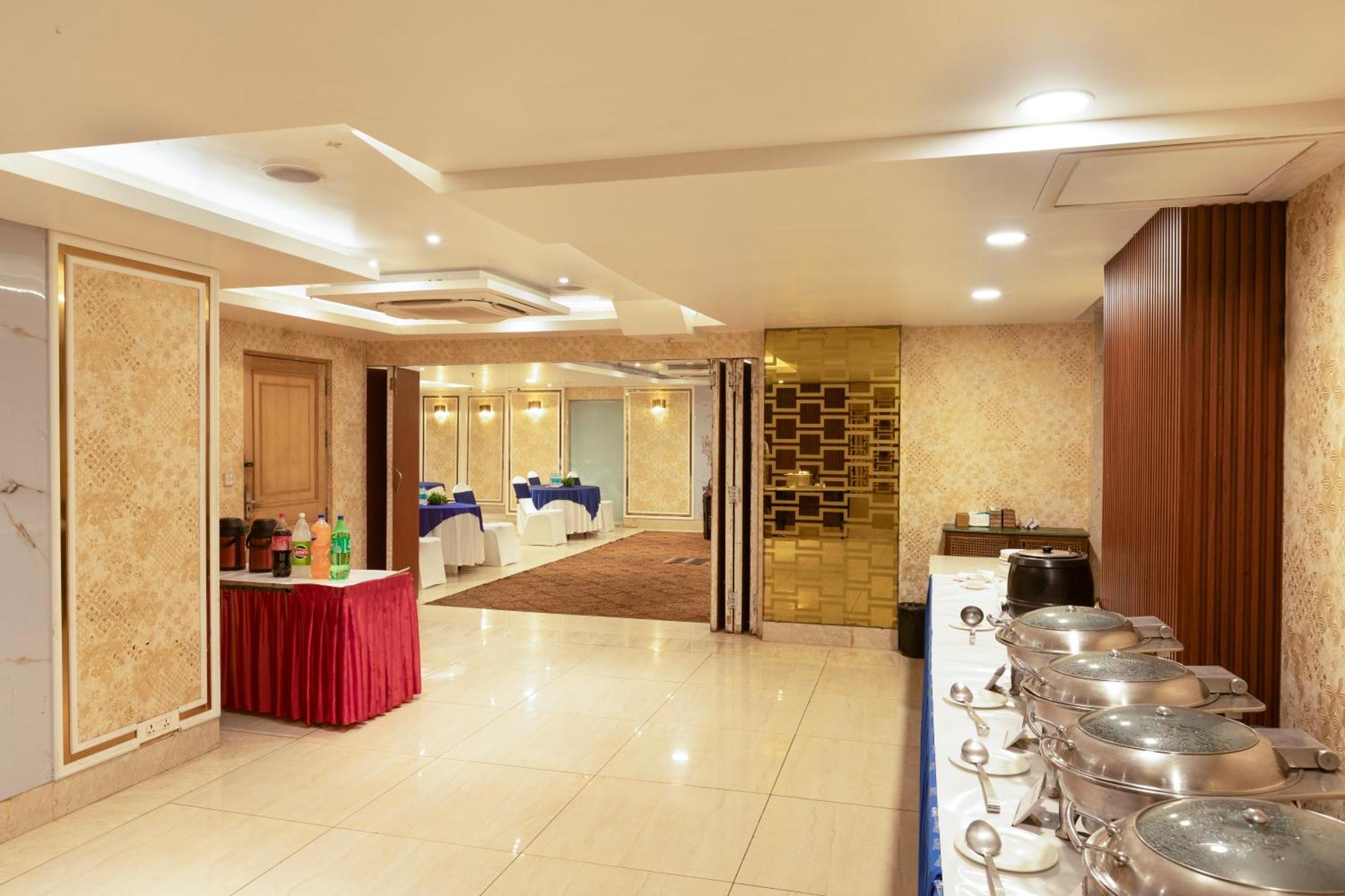 The Orion Plaza - Nehru Place New Delhi Exterior photo
