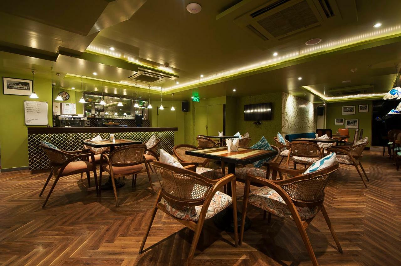The Orion Plaza - Nehru Place New Delhi Exterior photo