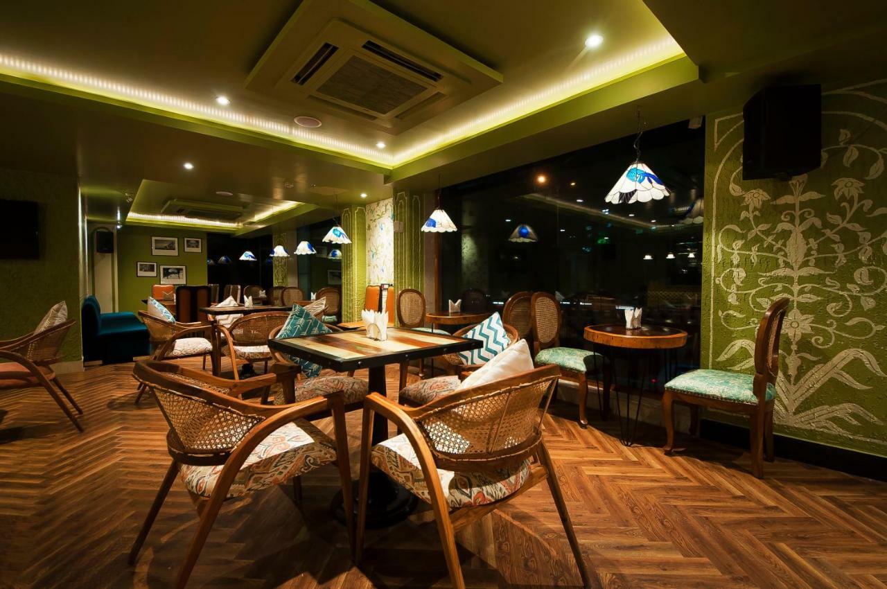 The Orion Plaza - Nehru Place New Delhi Exterior photo